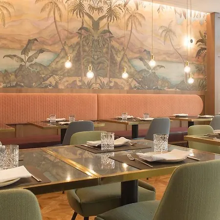莫里纳拉里欧酒店 酒店 马拉加