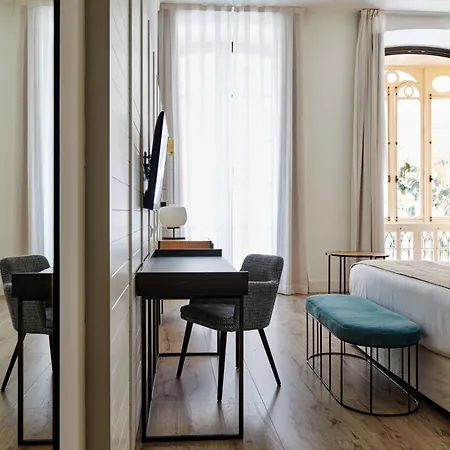 Hotel Molina Lario